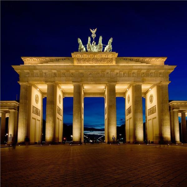 İzmir'den Uçaklı İle Kalkışlı 6 Gece 7 Gün Konaklamalı Büyük Orta Avrupa ve Almanya Turu