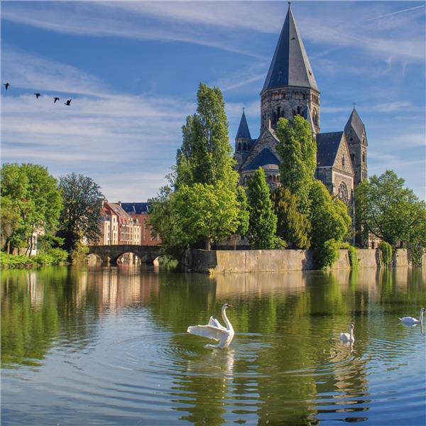 İzmir'den Uçaklı 7 Gece 8 Gün Konaklamalı Benelüks Fransa Almanya Görkemli Üçlü