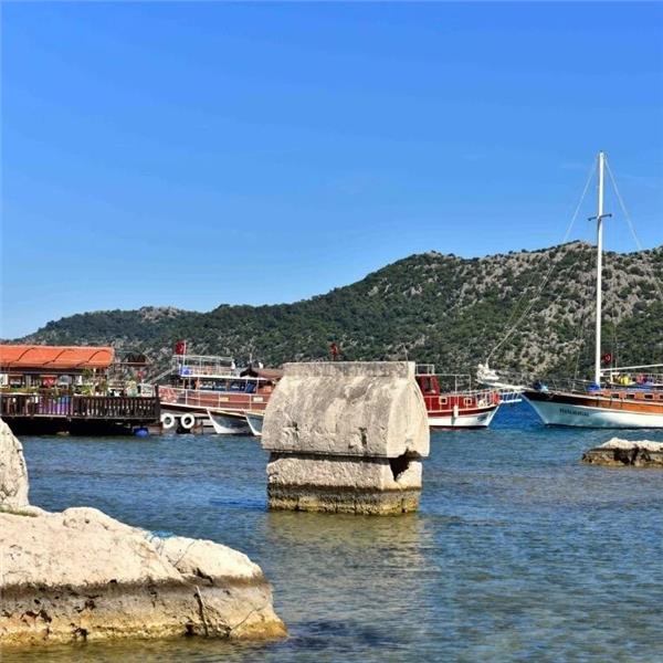 İzmir'den Otobüslü ve 4 Gece Konaklamalı Gökova Göcek Kekova Kemer 4 Tekne Turu İle Ege Akdeniz Turu