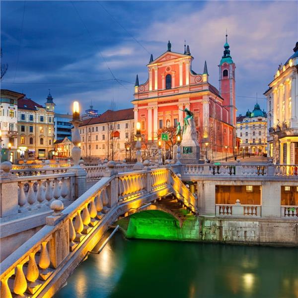 İzmir'den Uçaklı 10 Gece 11 Gün Konaklamalı Baştanbaşa İtalya & Güney Fransa Turu