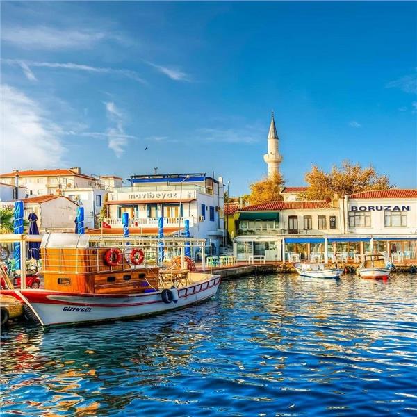 İzmir Çıkışlı 2 gece 3 gün Gökçeada, Bozcaada ve Çanakkale Şehitlik Turu