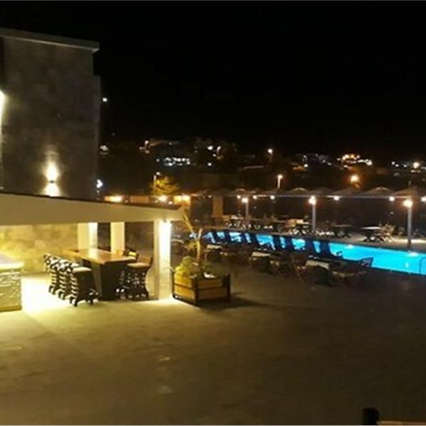 Kosa Otel Çeşme'den Kahvaltı Dahil Konaklama