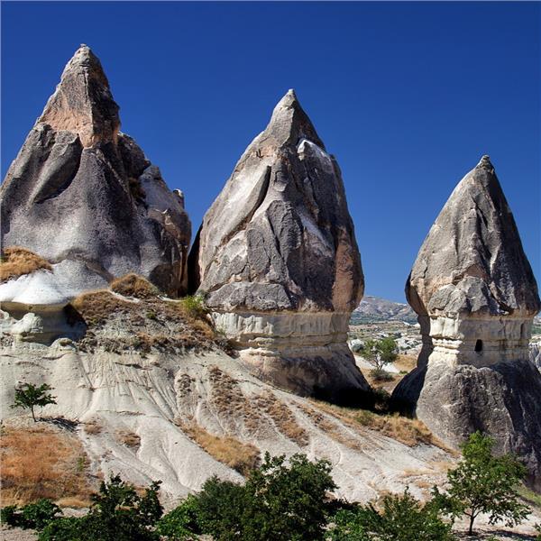 İzmir'den Uçak İle Kalkışlı 3 Gece 4 Gün 5* Dinler Hotels Konaklamalı Kapadokya, Kayseri ve Erciyes Kayak Merkezi Turu