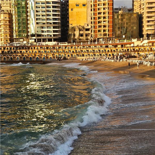 İzmir'den Uçaklı 4 Gece 5 Gün Konaklamalı Kahire Luxor İskenderiye Turu Üstelik Tüm Turlar Dahil