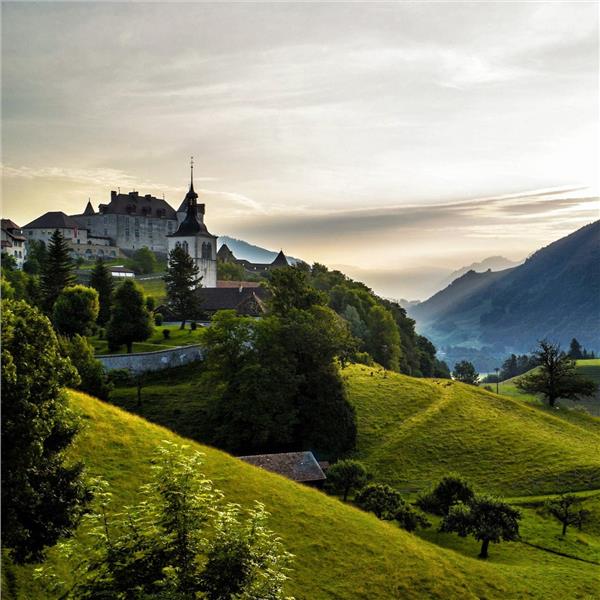 İzmir'den Uçaklı 6 Gece 7 Gün Konaklamalı Bernina Express İle Bir Avrupa Masalı Turu