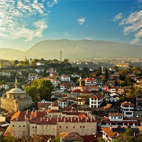 İzmir Çıkışlı 2 gece 3 gün Yenice'den Karabük'e Tren ile Maşukiye ile Safranbolu Hilton Konaklamalı, Batı Karadeniz Turu