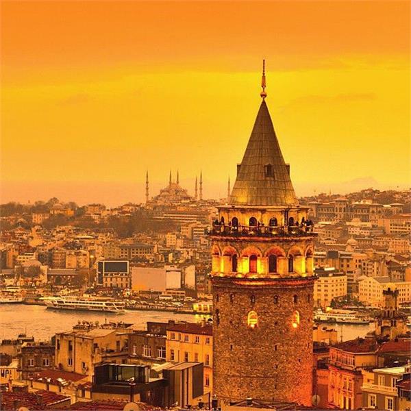 İzmir'den Kalkışlı 2 Gece 3 Gün Konaklamalı İstanbul Keyif, Kültür, Eğlence Turu