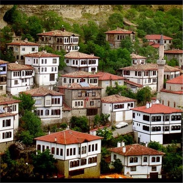 İzmir Hareketli 1 Gece 2 Gün Bağlarsaray Safranbolu Hotel Konaklamalı Batı Karadeniz Kış Güzellikleri Turu