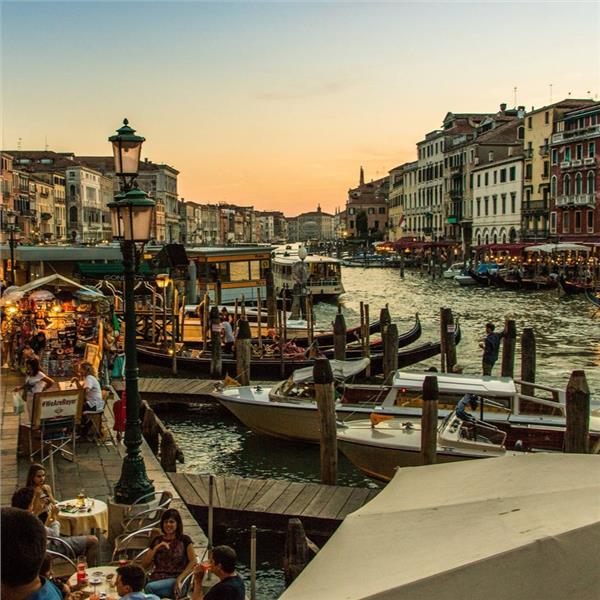 İzmir'den Uçak İle Hareketli 7 Gece 8 Gün Konaklamalı Dolu Dolu Büyük İtalya Turu