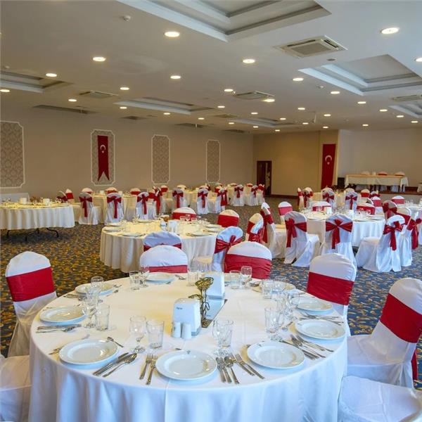 İzmir Çıkışlı 2 gece 3 gün Ultra Herşey Dahil 5 yıldızlı Dalaman Lykia Thermal & Spa Hotel Konaklamalı 2023 Yılbaşı Özel Muğla, Göcek, Dalyan Turu