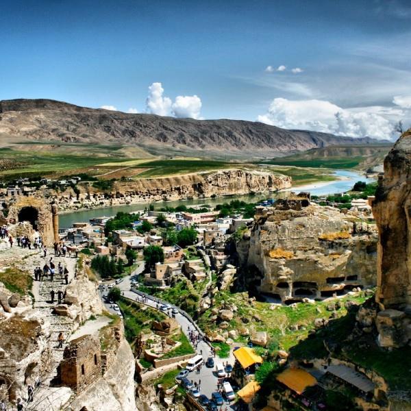 İzmir Çıkışlı 3 gece 4 gün Uçaklı Butik Mardin, Diyarbakır, Şanlıurfa ve Gaziantep Turu