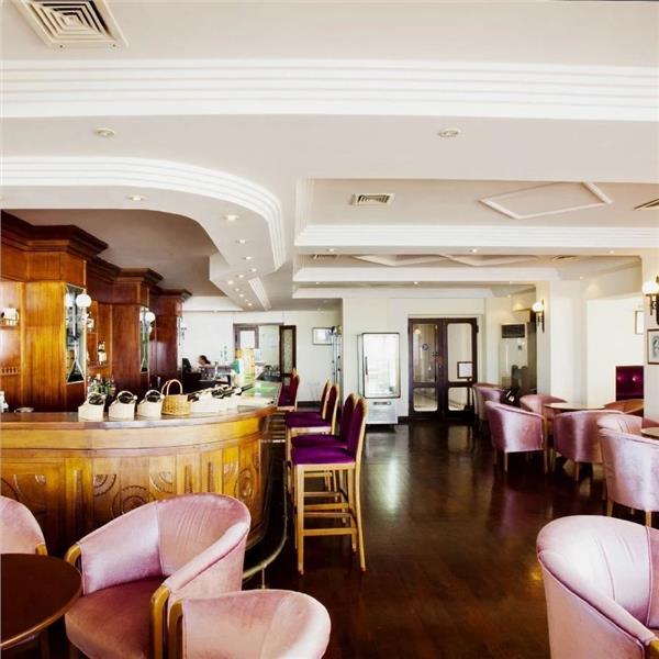 İzmir'den Uçak İle Hareketli Kıbrıs Dome Hotel Oda Kahvaltı Konaklama Seçenekleri