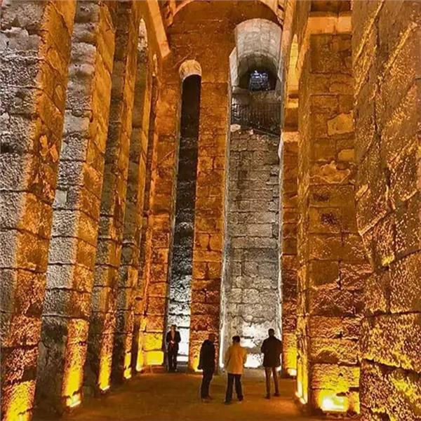 İzmir'den Uçak Kalkışlı Yılbaşı Özel 2 Gece 3 Gün Uçaklı ve Konaklamalı Butik Diyarbakır Mardin Urfa Gaziantep Turu