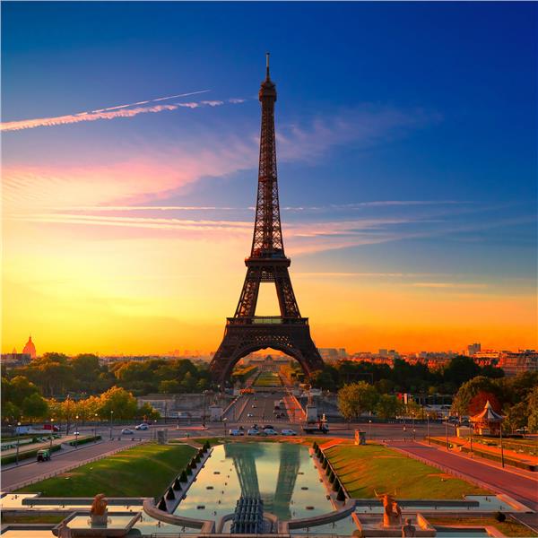 İzmir Uçaklı 5 Gece 6 Gün Konaklamalı Paris & Normandiya & Loire Vadisi Şatolar Turu