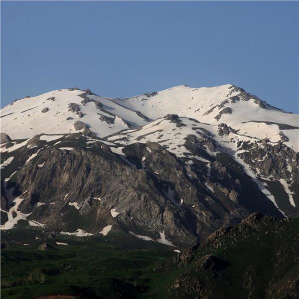 İzmir'den Uçaklı 3 Gece 4 Gün Konaklamalı Hakkari Şırnak Ters Laleler Turu