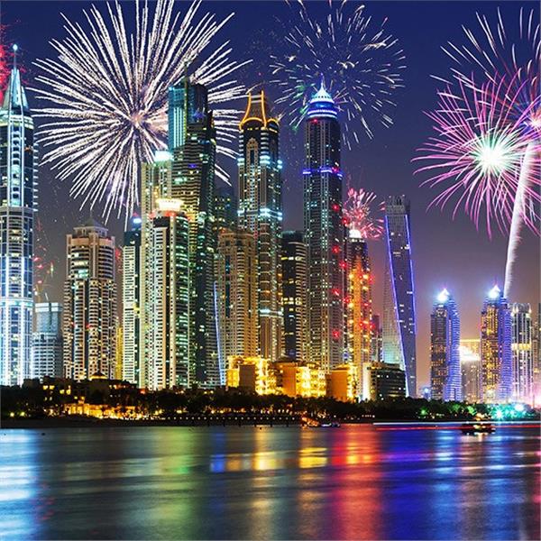 İzmir'den Uçak İle Hareketli Yılbaşı Özel 3 Gece 4 Gün Konaklama ve Otel Seçenekli Dubai Turu