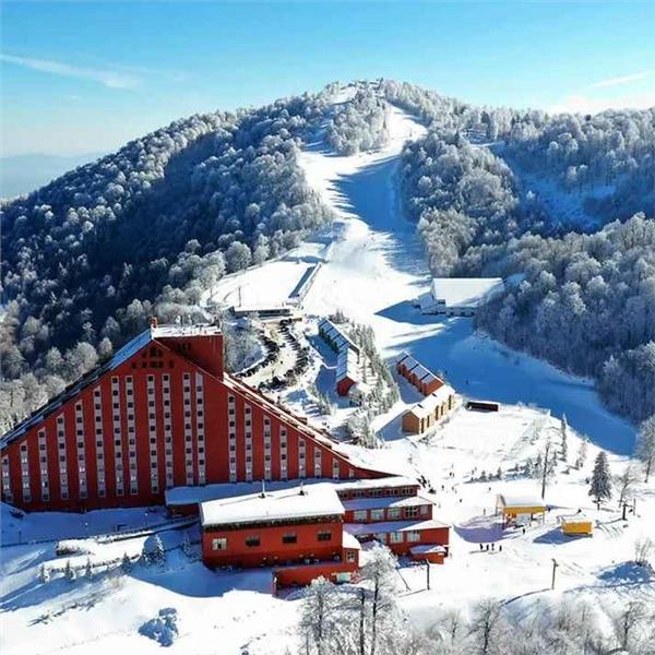 Yılbaşı Özel Gala ve 2 gece 3 gün Ramada By Wyndham Konaklamalı Abant, Kartalkaya, Kartepe ve Uludağlı 4'lü Kar Keyfi.