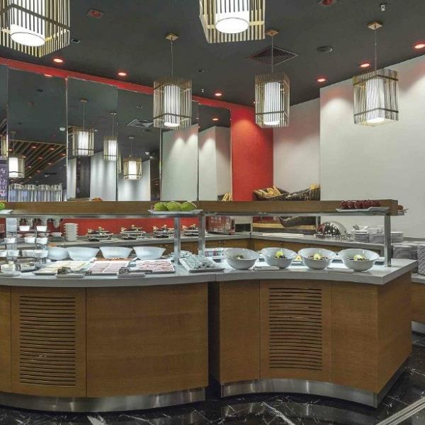 İzmir Ramada Encore Otel’de Tek veya Çift Kişilik, Kahvaltı Dahil 1 Gece Konaklama