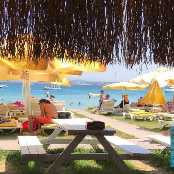 Çeşme Sera Beach Girişi, Şezlong, Şemsiye ve İçecek