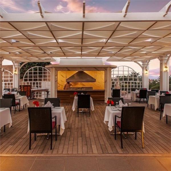 İzmir'den Uçak Bileti ve Otel Transferi Dahil 3 Gece ve 4 Gün Konaklama Kıbrıs Kaya Artemis Resort Hotel'de Derya Uluğ Yılbaşı Galası