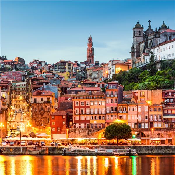 İzmir'den Uçaklı 4 Gece 5 Gün Konaklamalı Tüm Ekstralar Dahil Terra Portekiz Turu