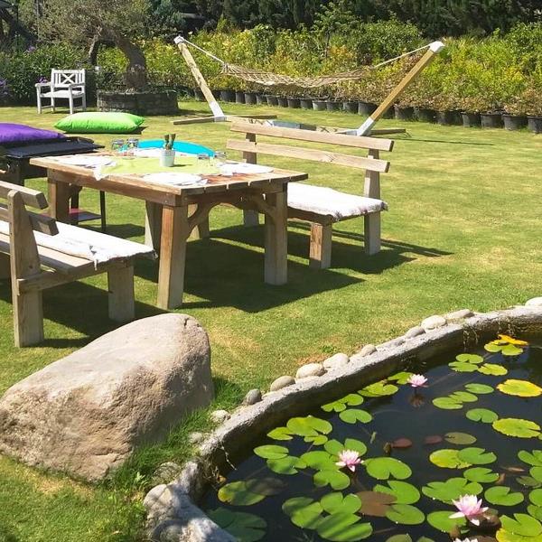 Urla Çuha Bahçe'de Enfes Lezzetler Eşliğinde Serpme Kahvaltı