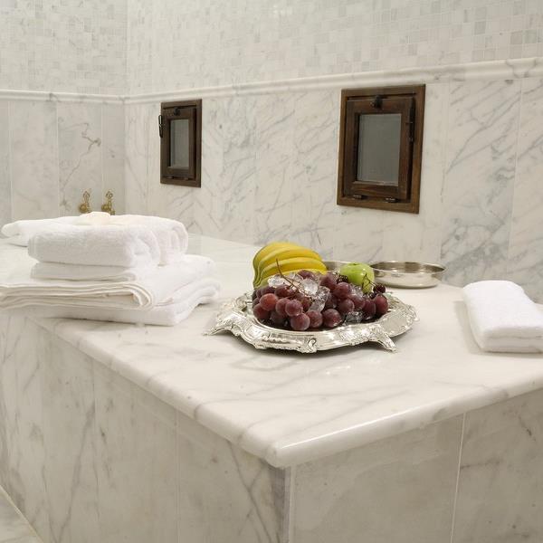 Çeşme Kervansaray Otel’de Ulaşım, Kahvaltı ve Yılbaşı Gala Yemeği Dahil Konaklama