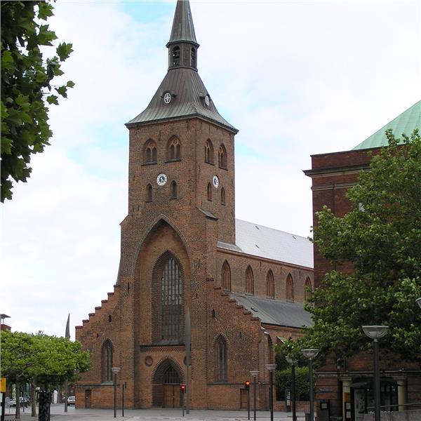 İzmir'den Uçaklı 8 Gece 9 Gün Konaklamalı Norveç Ve Danimarka Fiyortları İsveç Turu