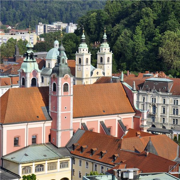 İzmir'den Otobüs İle Kalkışlı 9 Gece 10 Gün Konaklamalı İtalya, Slovenya, Yunanistan, Hırvatistan, Sırbistan, Bulgaristan Ve İsviçre Turu