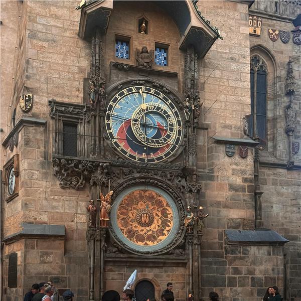 İzmir'den Uçaklı 7 Gece 8 Gün Konaklamalı Uçaklı Orta Avrupa Ve Polonya Turu