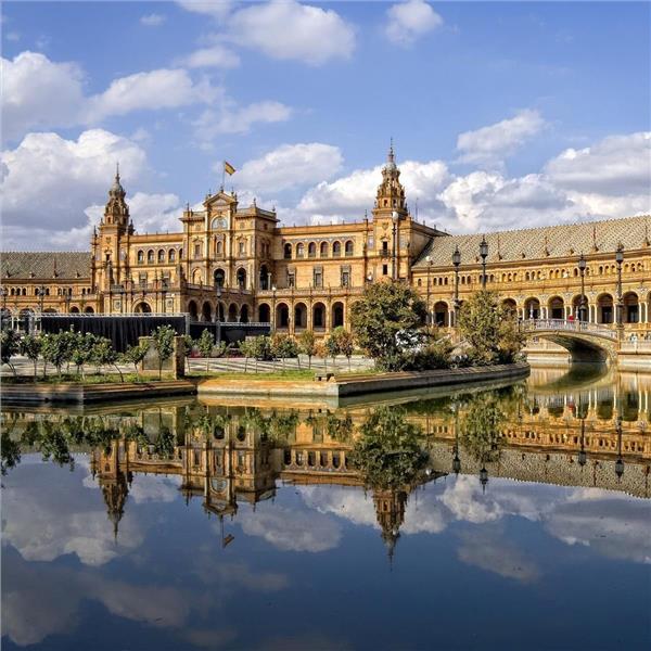 İzmir'den Uçaklı 3 Gece 4 Gün Konaklamalı Royal İngiltere Londra Turu