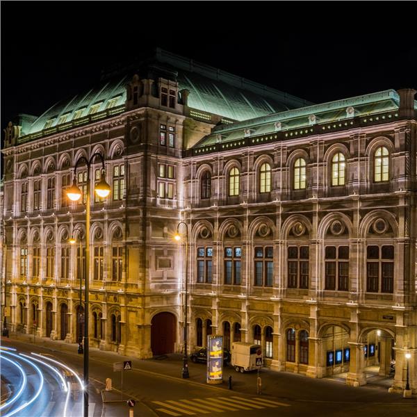 İzmir'den Uçaklı 5 Gece 6 Gün Konaklamalı Tuna Nehri’nde Avusturya, Slovenya, Çekya Ve Almanya Turu