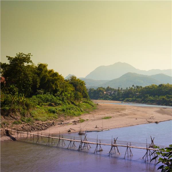 Uçaklı 9 Gece 11 Gün Konaklamalı Vietnam Kamboçya Laos Turu