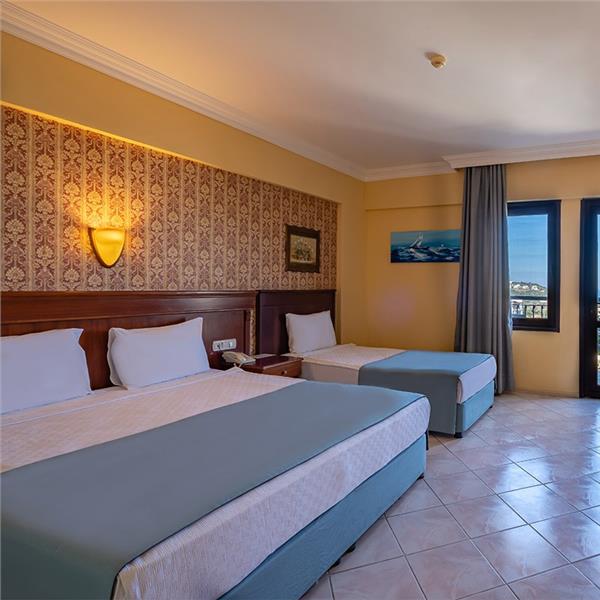 İzmir'den Otobüslü 3 Gece 4 Gün Bodrum Tatili Crystal Golden Age Hotel Konaklama