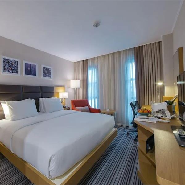 İzmir Çıkışlı 1 gece 2 gün Safranbolu Hilton Garden Inn Konaklamalı Abant, Yedigöller, Safranbolu, Gölcük, Amasra ile Batı Karadeniz Turu