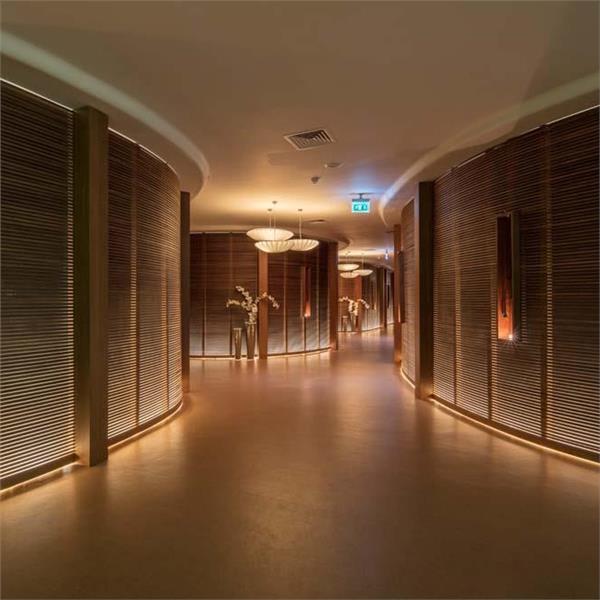 İzmir'den Uçak Bileti ve Otel Transferi Dahil 2 Gece ve 3 Gece Konaklama Seçenekli Kıbrıs Acapulco Resort Hotel Tan Taşçı Yılbaşı Galası