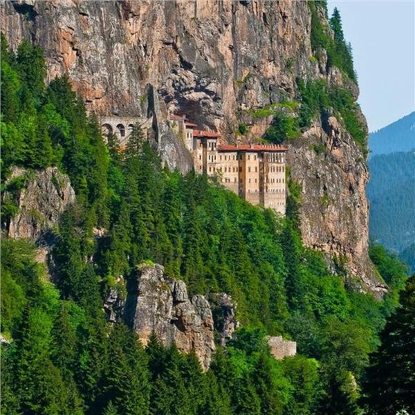 Boydan Boya Karadeniz Turu Üstelik Batum ve Yayla Konaklamalı