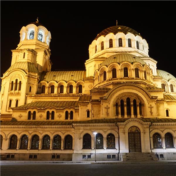 İzmir'den Otobüslü 7 Gece 9 Gün Konaklamalı Belgrad, Budapeşte, Viyana, Prag İle Orta Avrupa Turu