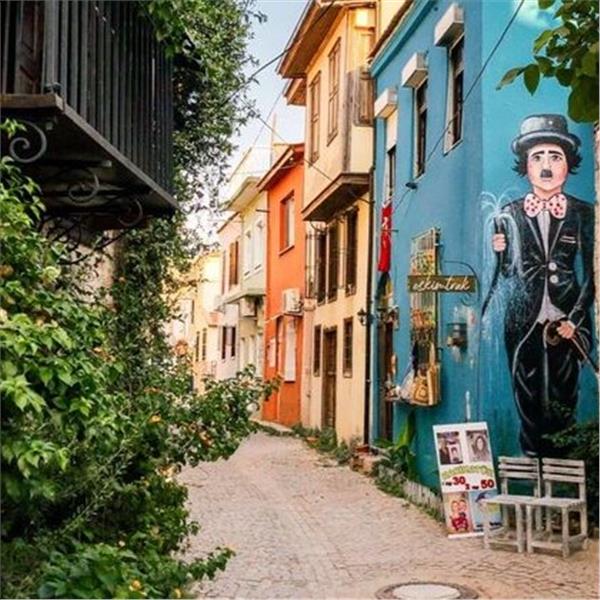 İzmir Çıkışlı 8 Mart Dünya Kadınlar Günü Özel Günübirlik Ayvalık Cunda Turu