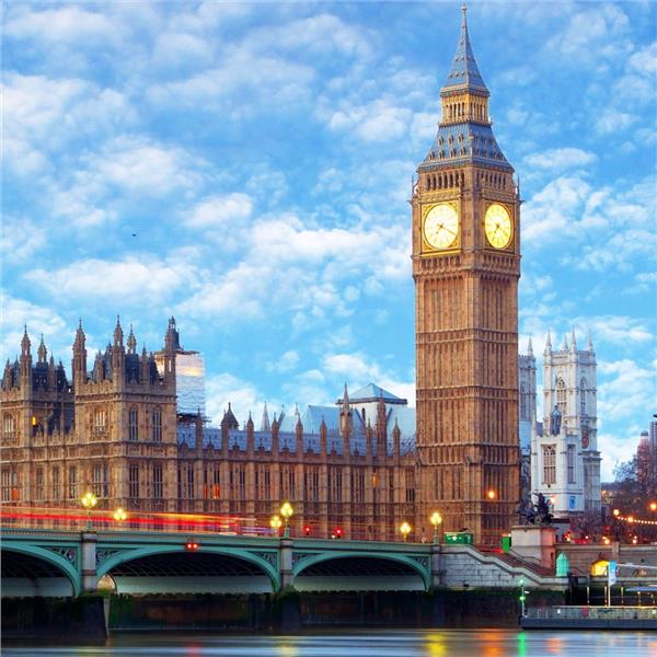 İzmir'den Uçaklı 3 Gece 4 Gün Konaklamalı Royal İngiltere Londra Turu