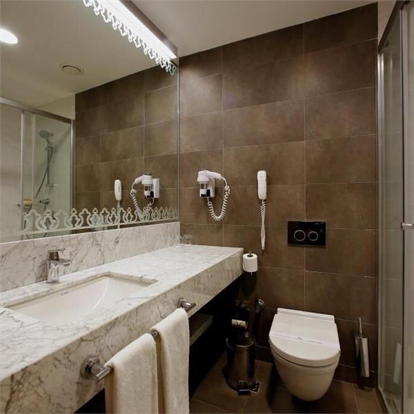 İzmir Çıkışlı 1 Gece 2 Gün Anemon Bursa Gönlüferah Termal & Spa Otel Konaklamalı Uludağ Turu