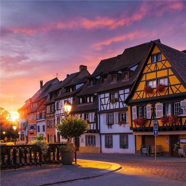 İzmir’den Uçaklı 3 Gece 4 Gün Konaklamalı Alsace & Colmar & Tren ile Alp Dağları Turu