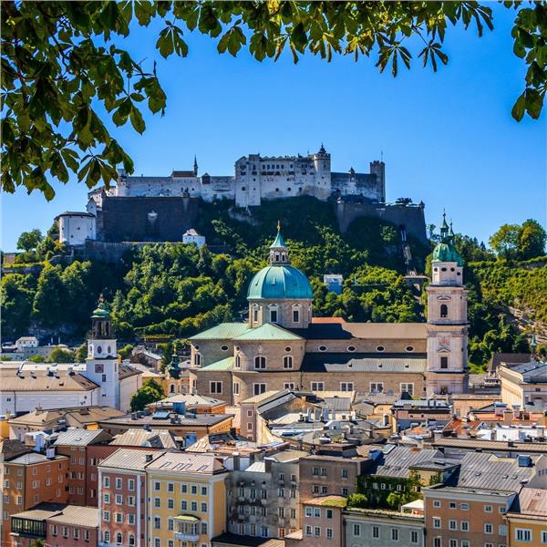 İzmir'den Uçaklı 7 Gece 8 Gün Konaklamalı Viyana & Salzburg & Prag & Budapeşte Turu