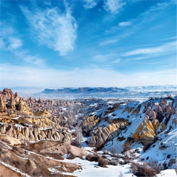 İzmir'den Otobüs İle Çıkışlı 2 Gece 3 Gün 5 Yıldız Konaklamalı Kapadokya, Kayseri ve Erciyes Kayak Merkezi Turu.