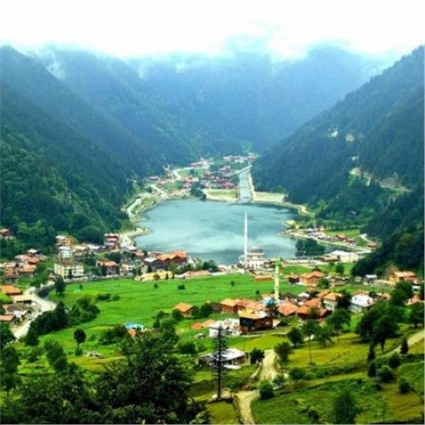 İzmir'den Uçaklı 5 Gece 6 Gün Konaklamalı Baştan Başa Karadeniz Yaylalar ve Batum Turu