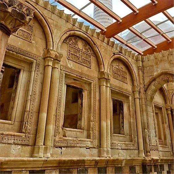 İzmir'den Uçaklı 3 Gece 4 Gün Konaklamalı Doğu Ekspresi ile Doğu Anadolu İncileri Turu