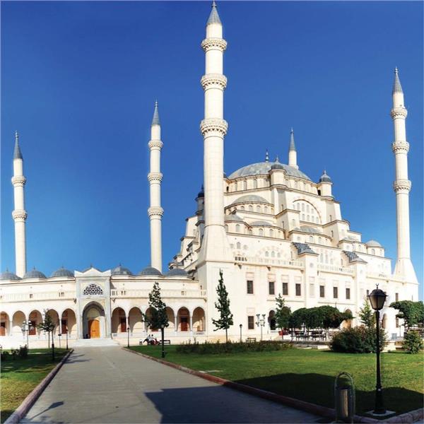 İzmir'den Otobüslü 2 Gece 3 Gün Konaklamalı Adana Lezzet Festivali ve Mersin Tarsus Turu
