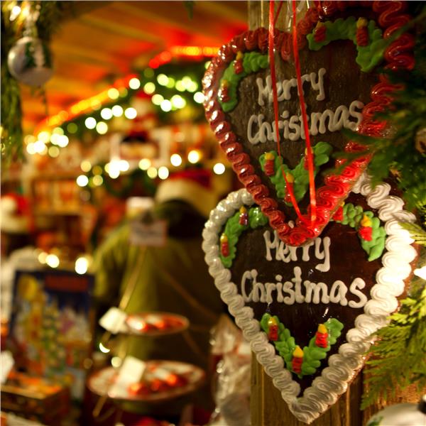 İzmir'den Uçaklı 3 Gece 4 Gün Konaklamalı Almanya, Belçika ve Hollanda İle Yılbaşı Büyüsü Noel Pazarları