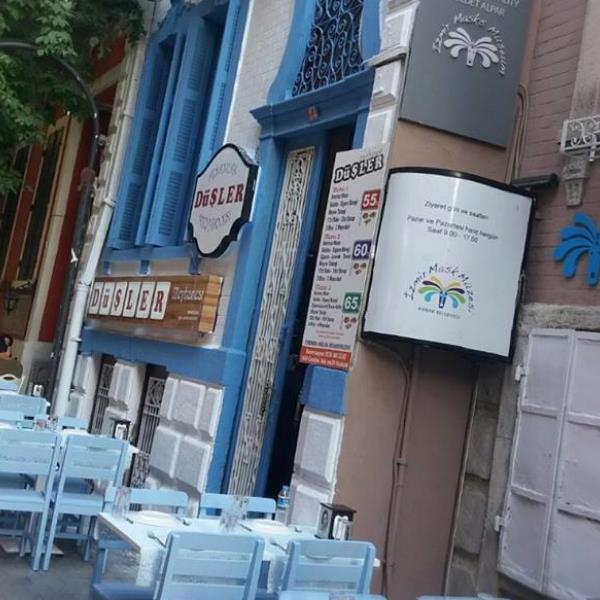 Alsancak Düşler Meyhanesi’nde Balık veya Et İçeceğini Al-Gel Menüleri